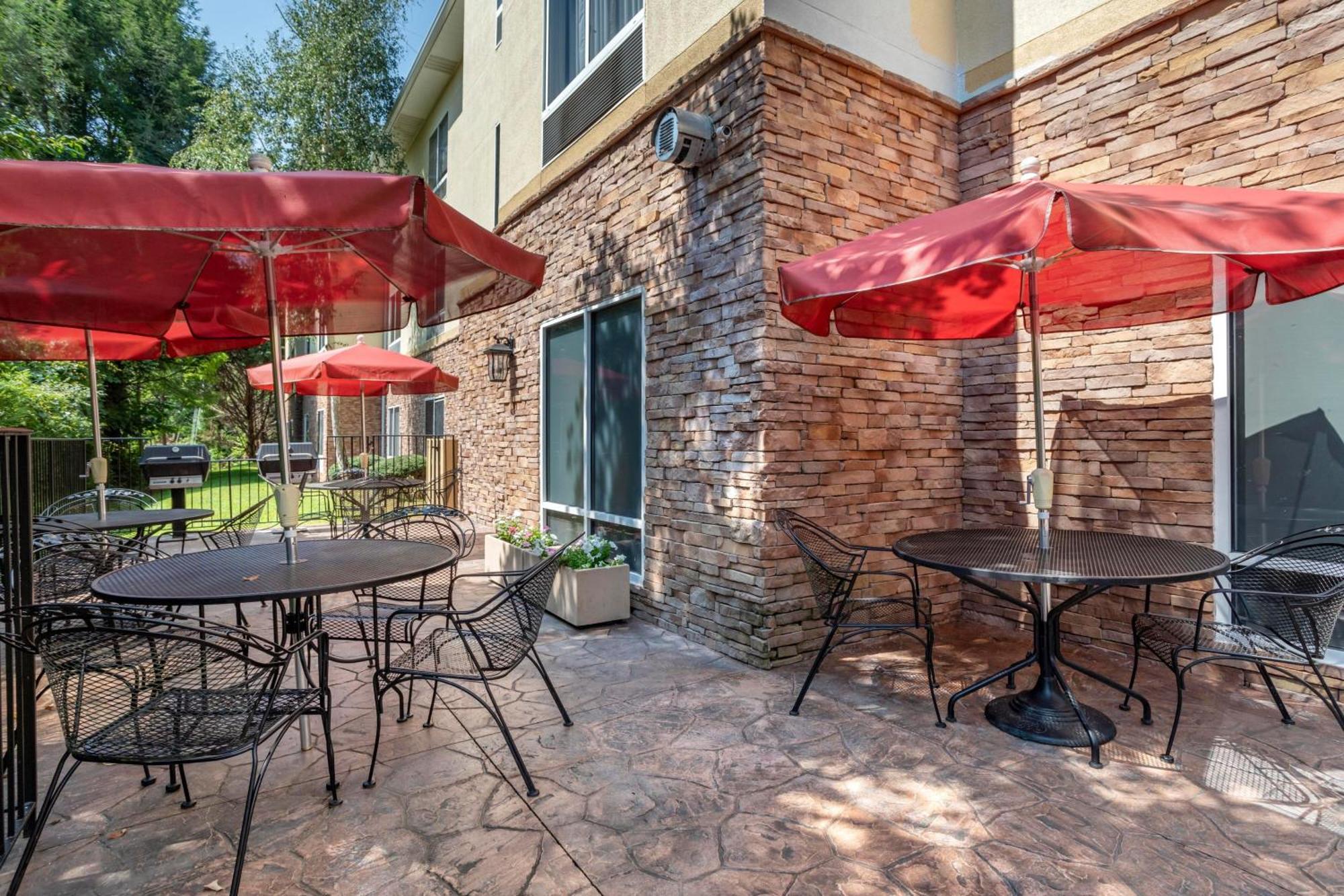 Fairfield Inn & Suites Cherokee Exteriér fotografie