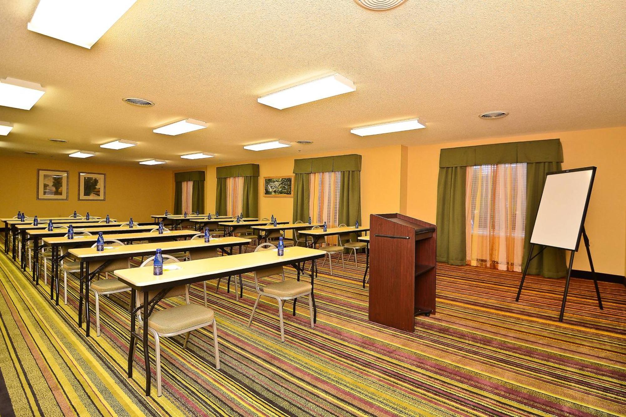 Fairfield Inn & Suites Cherokee Exteriér fotografie