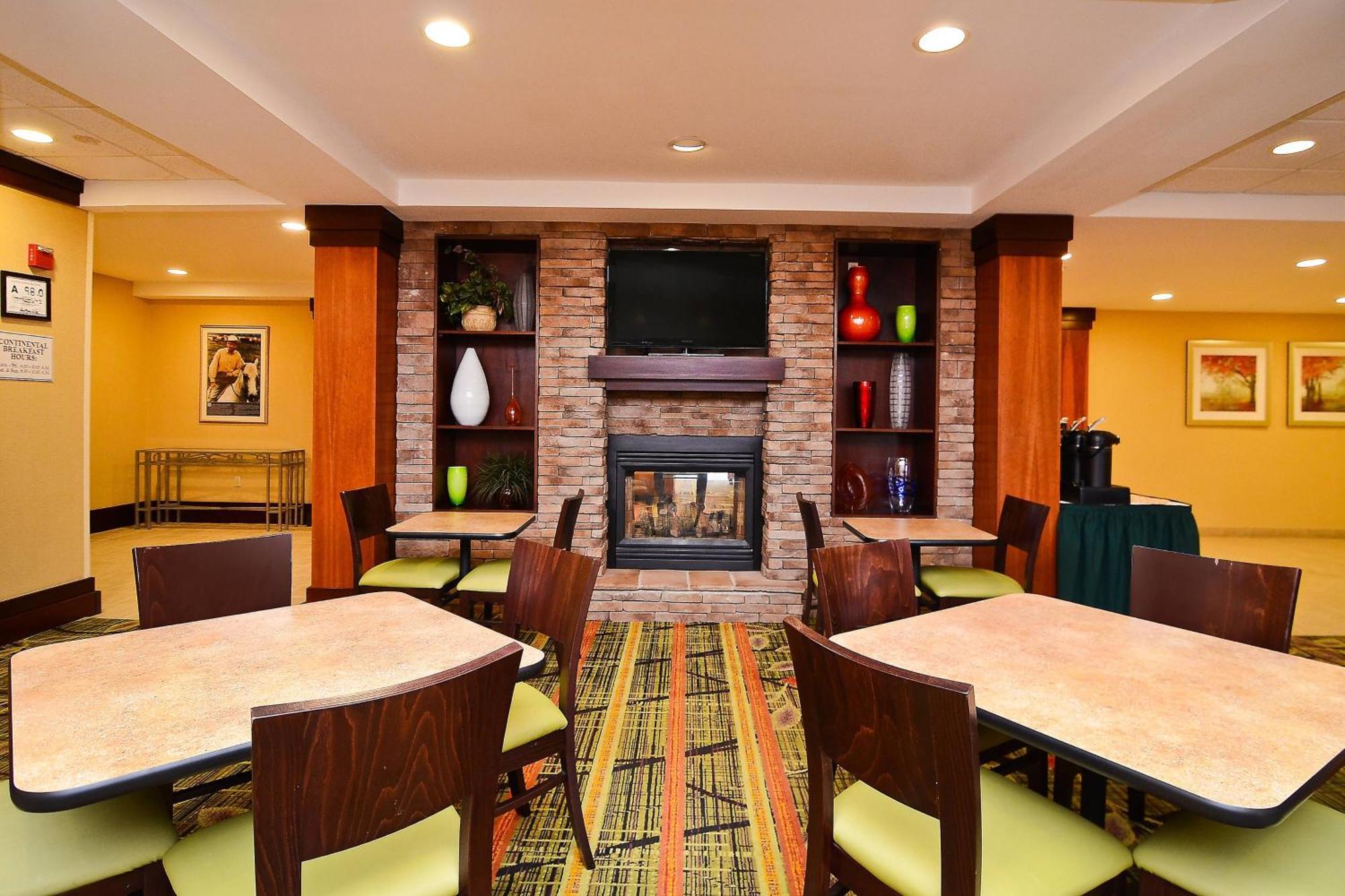 Fairfield Inn & Suites Cherokee Exteriér fotografie